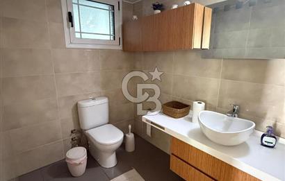 Yenikent Bölgesinde Satılık 3+1 Türk Koçanlı Villa !!!