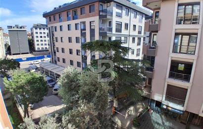 Pendik Batı mah kiralık 2+1 iş hanı katı 80 m2 net iskanlı ofis