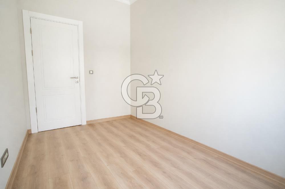 KOZYATAĞI İNÖNÜ CADDESİ ÜZERİNDE İŞYERİ VE KONUTA UYGUN SIFIR 3+1 SATILIK DAİRE