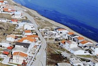 DENİZE YAKIN 2 PARSEL SATILIK YATIRIMLIK TARLA ÇANAKKALE LAPSEKİ - 1 - 345476