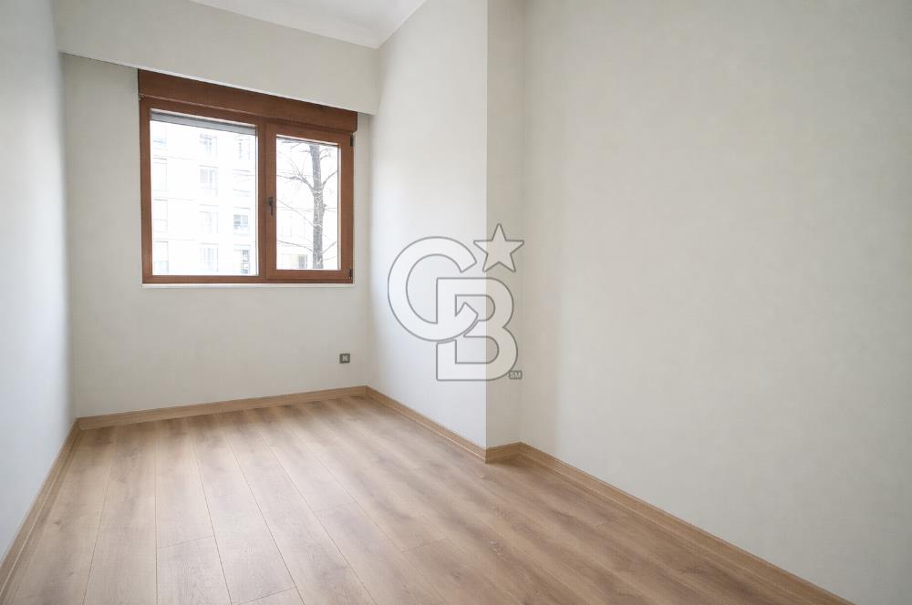 KOZYATAĞI İNÖNÜ CADDESİ ÜZERİNDE İŞYERİ VE KONUTA UYGUN SIFIR 3+1 SATILIK DAİRE