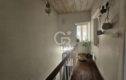 Ayvalık Fethiye Mahallesinde Satılık 3+1 Rum Evi