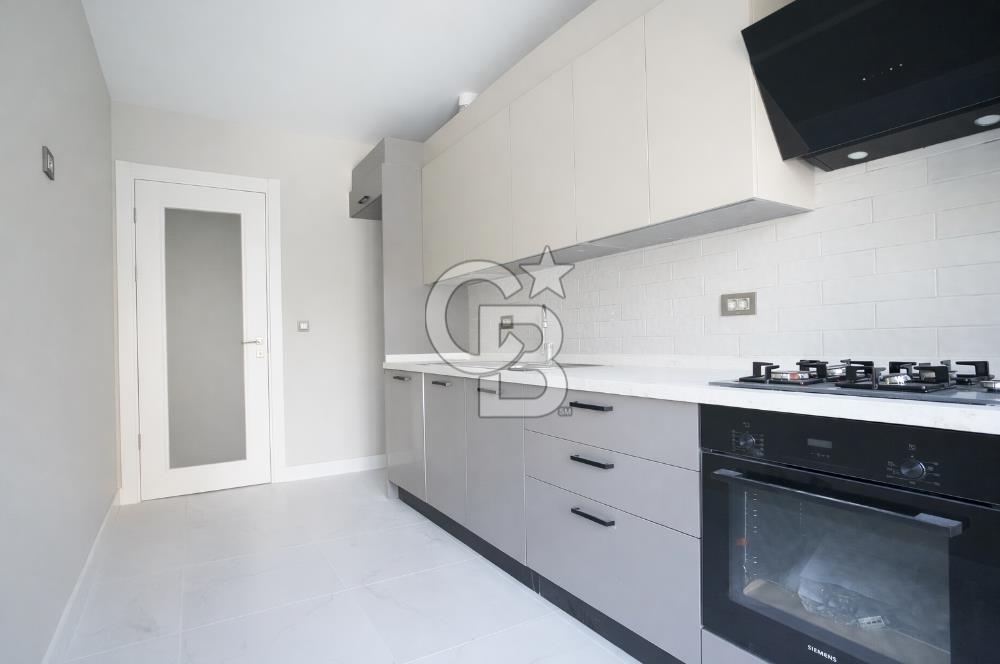 KOZYATAĞI İNÖNÜ CADDESİ ÜZERİNDE İŞYERİ VE KONUTA UYGUN SIFIR 3+1 SATILIK DAİRE