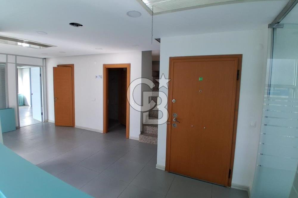 Pendik Batı mah kiralık 2+1 iş hanı katı 80 m2 net iskanlı ofis