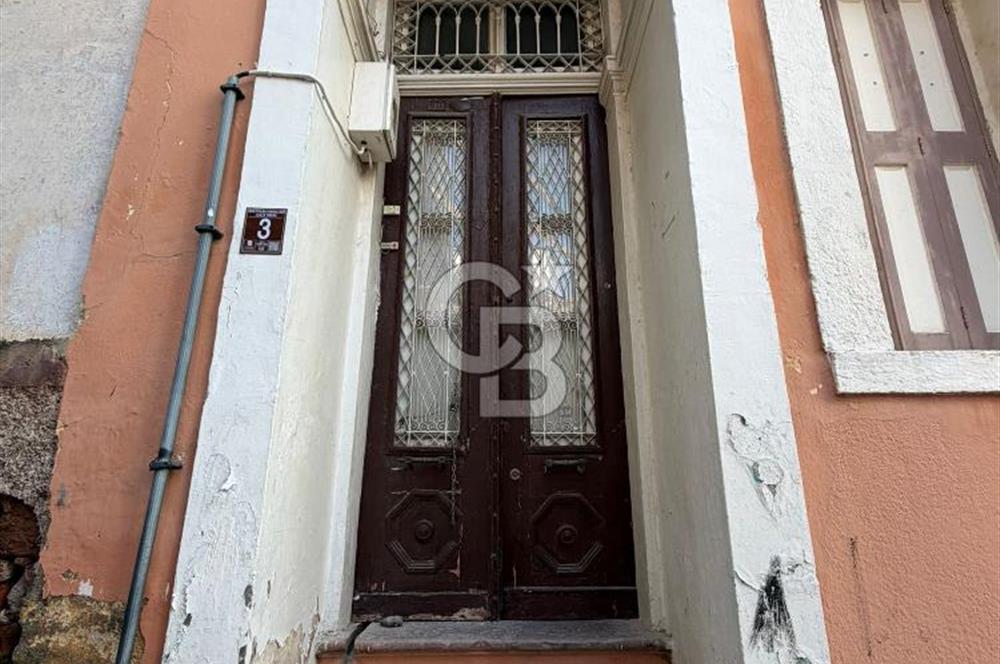 Ayvalık İsmetpaşa Teraslı Deniz Manzaralı Rum Taş Ev