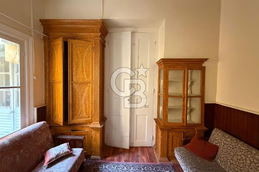 Ayvalık İsmetpaşa Teraslı Deniz Manzaralı Rum Taş Ev