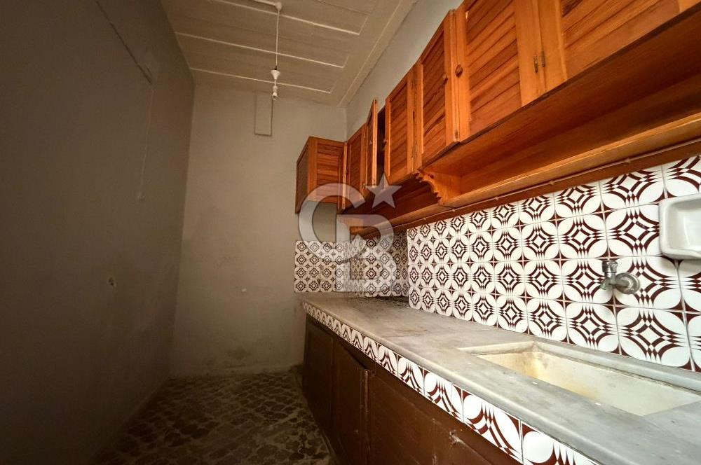 Ayvalık İsmetpaşa Teraslı Deniz Manzaralı Rum Taş Ev