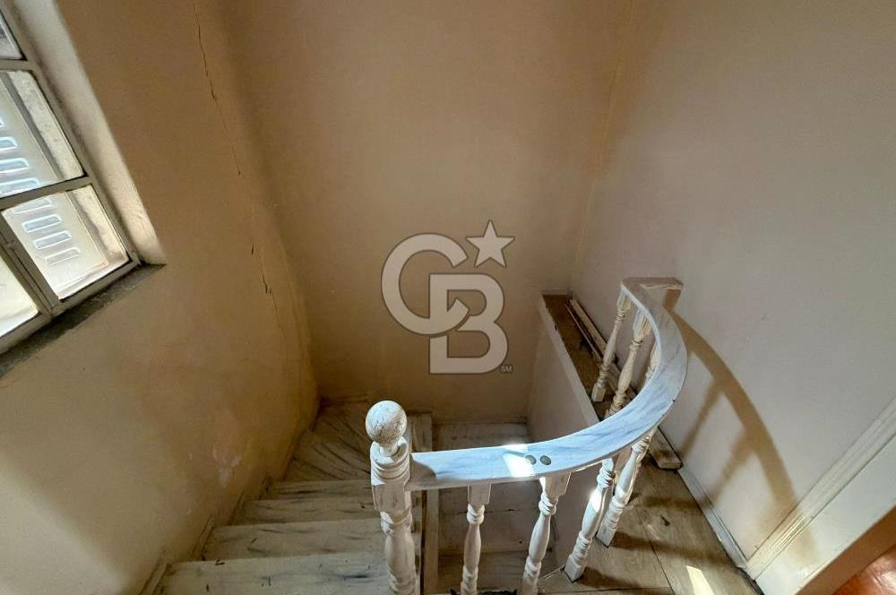 Ayvalık İsmetpaşa Teraslı Deniz Manzaralı Rum Taş Ev