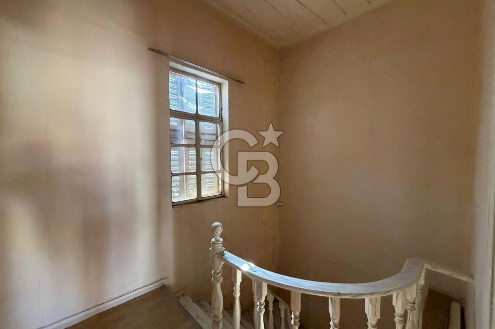 Ayvalık İsmetpaşa Teraslı Deniz Manzaralı Rum Taş Ev