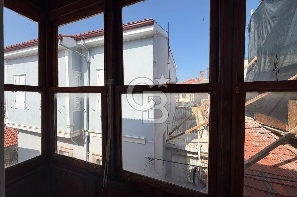 Ayvalık İsmetpaşa Teraslı Deniz Manzaralı Rum Taş Ev