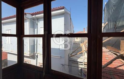 Ayvalık İsmetpaşa Teraslı Deniz Manzaralı Rum Taş Ev