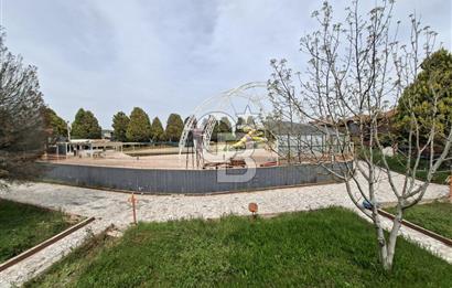 Yatırımlık Oturumluk Salihli Adala Armonide Aqua Parklı Villa