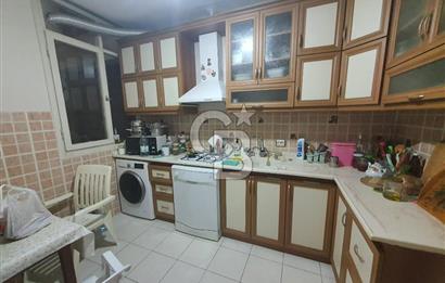 Konak Çankaya'da Merkezi Konumlu 2+1 Satılık Daire