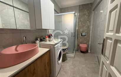 Urla Şirinkent'te Öztuncer Sitesinde Satılık 5+2 Villa