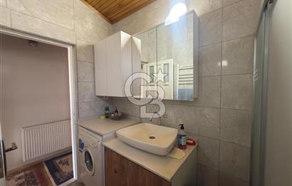 Urla Şirinkent'te Öztuncer Sitesinde Satılık 5+2 Villa
