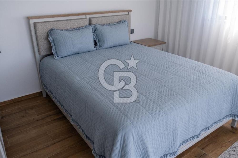 DALAMAN ESKADA DENİZ VE GÖL MANZARALI SATILIK LÜKS VİLLA