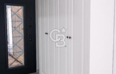 DALAMAN ESKADA DENİZ VE GÖL MANZARALI SATILIK LÜKS VİLLA