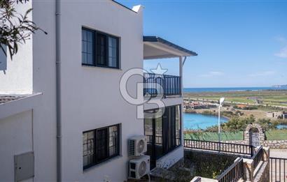 DALAMAN ESKADA DENİZ VE GÖL MANZARALI SATILIK LÜKS VİLLA