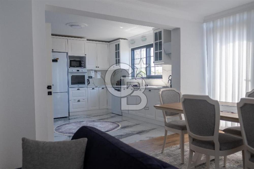 DALAMAN ESKADA DENİZ VE GÖL MANZARALI SATILIK LÜKS VİLLA