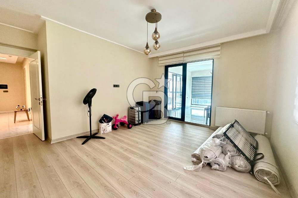OVACIK EVİN OVAM'DA 11. KAT 230 M2 4+1 MANZARALI ÖNÜ AÇIK DAİRE