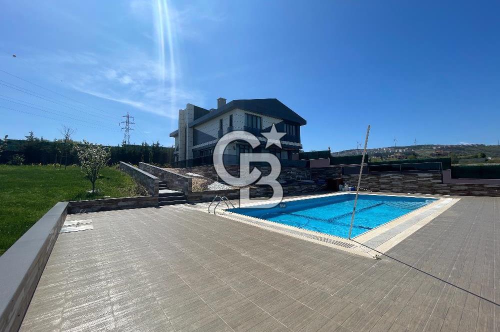 ÇATALCA'NIN EN ÖZEL VE NİTELİKLİ VİLLASI