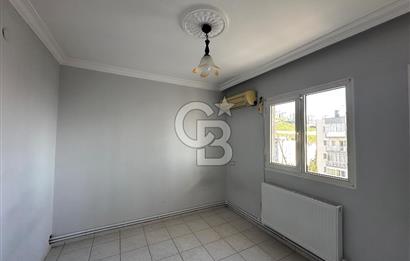 Çiğli Evka 5 Mahallesi’nde Arakat Kapalı Mutfak Deniz Manzaralı 2+1 Satılık Daire 