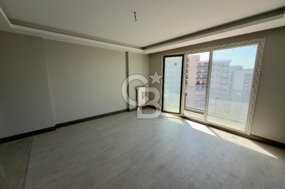 HALKALI BRAND ATAKENT 2 SATILIK 2+1 DAİRE GÖL MANZARALI