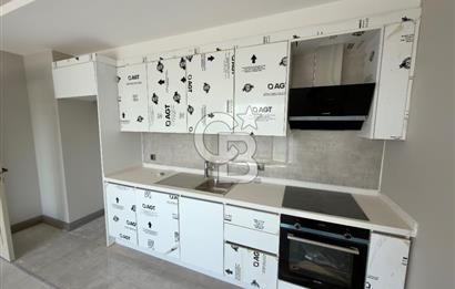 HALKALI BRAND ATAKENT 2 SATILIK 2+1 DAİRE GÖL MANZARALI