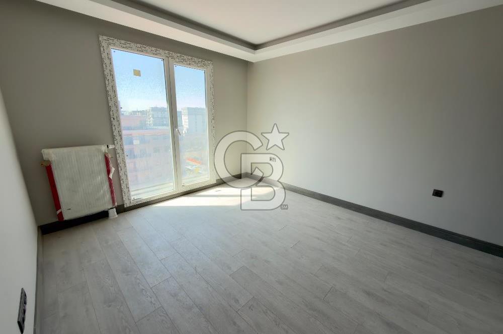 HALKALI BRAND ATAKENT 2 SATILIK 2+1 DAİRE GÖL MANZARALI