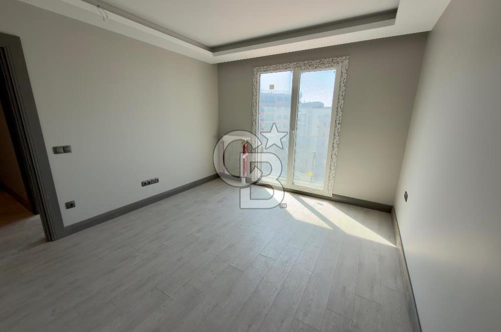 HALKALI BRAND ATAKENT 2 SATILIK 2+1 DAİRE GÖL MANZARALI