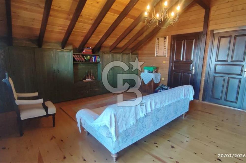 TEMELLİ OLUKPINAR BOTANİKKÖY SATILIK (4+2) AHŞAP VİLLA