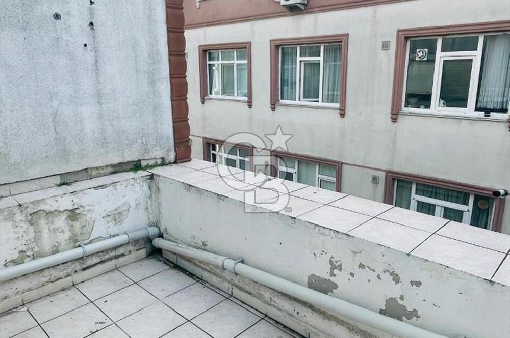 Bakırköy Kartaltepe Mektupçu sokakta Satılık Merkezi 2+1 Daire