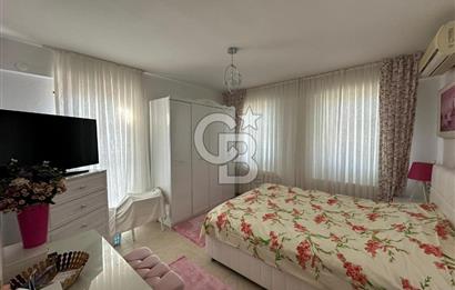 Denize 100m Özel Havuzlu 920m2 Arsada Şömineli Satılık 4+1 Villa