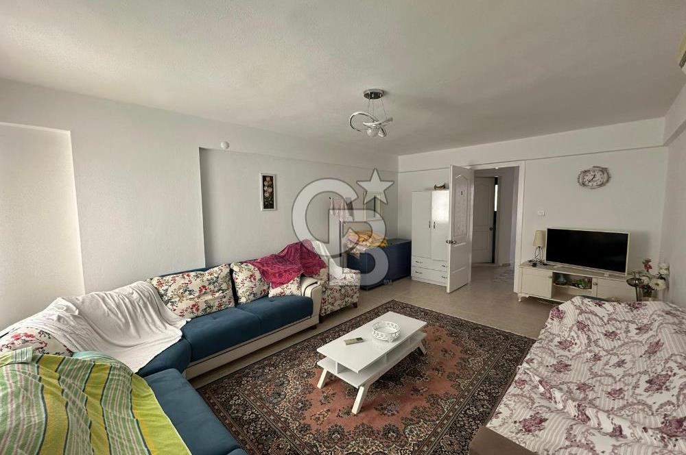 Denize 100m Özel Havuzlu 920m2 Arsada Şömineli Satılık 4+1 Villa