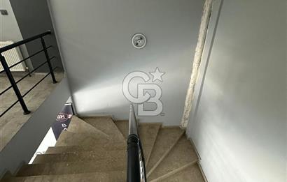 GALERİCİLER SİTESİ OTOMAHALL'DE 125 M2 KİRALIK DÜKKAN