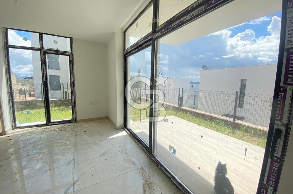 Kıyıkışlacık Zeytinlikuyu da Atasayanlar Beach de 2+1 Villa