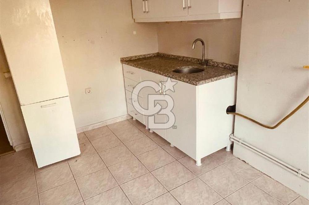 Bakırköy Kartaltepe Mektupçu sokakta Satılık Merkezi 2+1 Daire