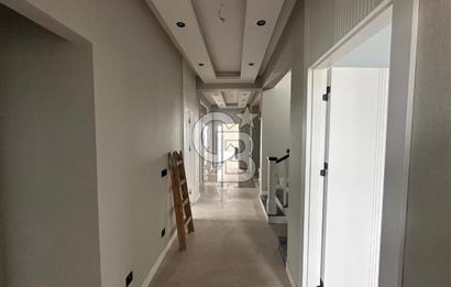 GÖLBAŞI BAHÇELİEVLERDE GÖL MANZARALI 5+1 FULL YAPILI SIFIR VİLLA