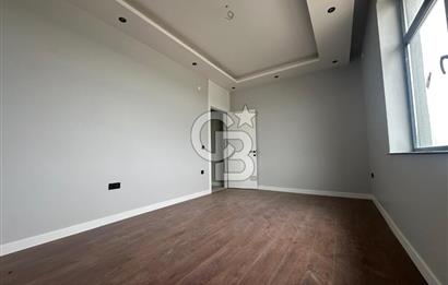 GÖLBAŞI BAHÇELİEVLERDE GÖL MANZARALI 5+1 FULL YAPILI SIFIR VİLLA