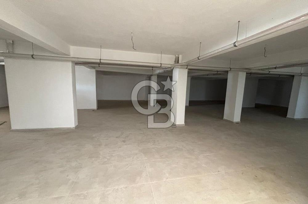 ANA YOL ÜSTÜ 30m CEPHELİ KİRALIK DÜKKAN &DEPOSU