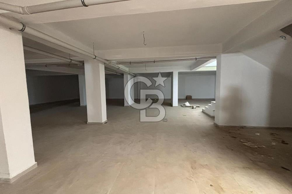 ANA YOL ÜSTÜ 30m CEPHELİ KİRALIK DÜKKAN &DEPOSU
