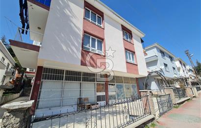 ÇANKAYA İLKADIM MAHALLESİNDE YÜKSEK GİRİŞ GENİŞ KULLANIMLI 2+1