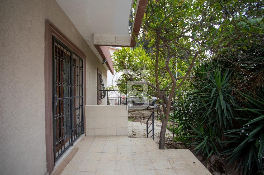 Balçova İş Bankası Evlerinde Kiralık İş Yeri Ofis