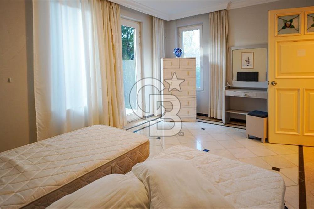 MUĞLA MARMARİS ARMUTALAN’DA SATILIK VİLLA