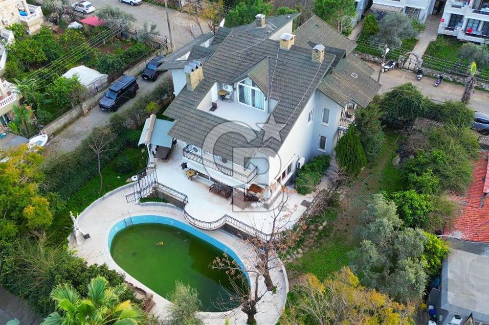 MUĞLA MARMARİS ARMUTALAN’DA SATILIK VİLLA