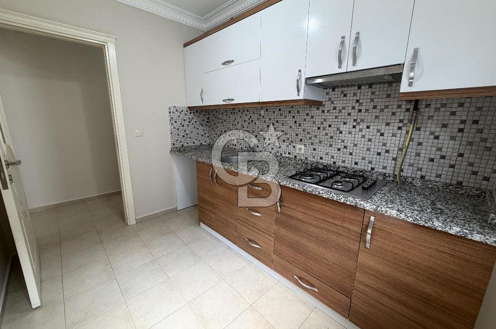 BORNOVA MERKEZDE 1+1 K. MUTFAKLI E. BANYOLU KİRALIK DAİRE