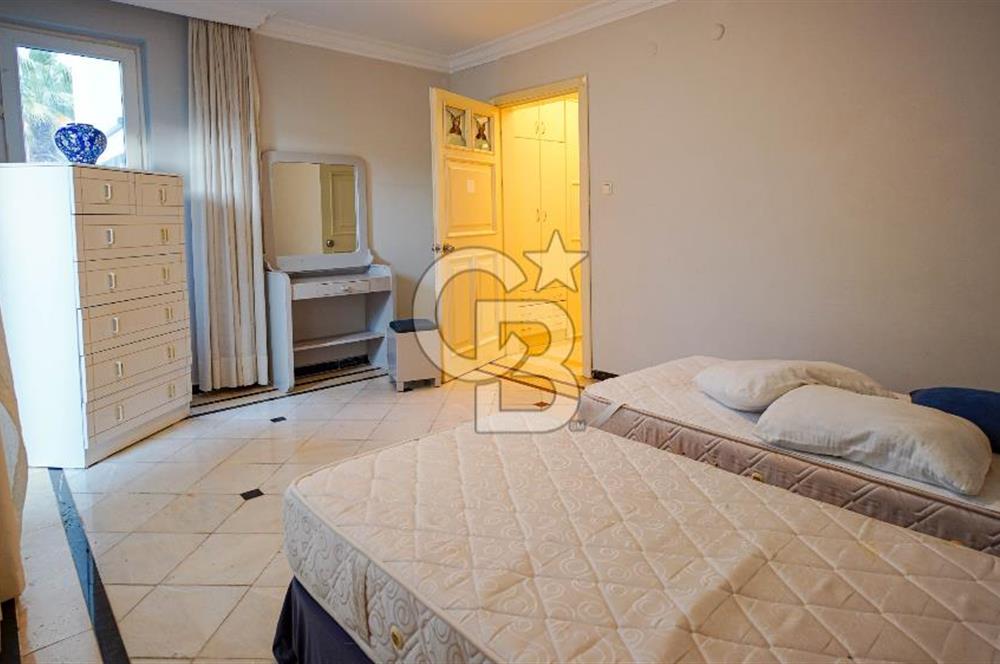 MUĞLA MARMARİS ARMUTALAN’DA SATILIK VİLLA