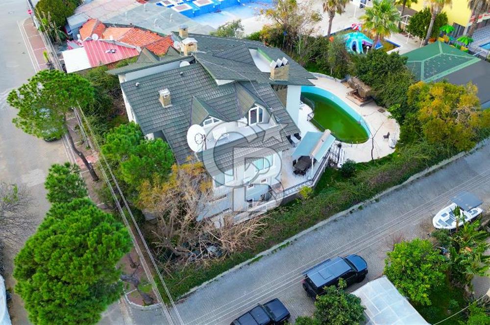 MUĞLA MARMARİS ARMUTALAN’DA SATILIK VİLLA