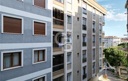 BORNOVA MERKEZDE 1+1 K. MUTFAKLI E. BANYOLU KİRALIK DAİRE