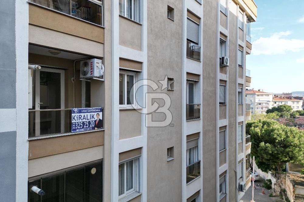 BORNOVA MERKEZDE 1+1 K. MUTFAKLI E. BANYOLU KİRALIK DAİRE